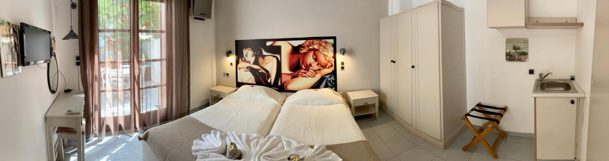 Tree Of Life Art Hotel Agia Marina Zimmer foto
